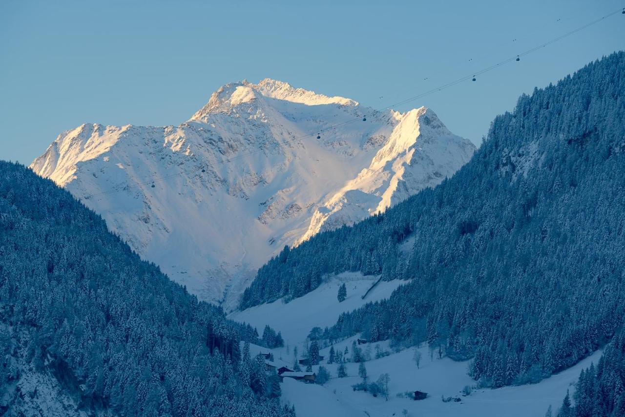 Landhaus Zum Griena Mayrhofen Bagian luar foto