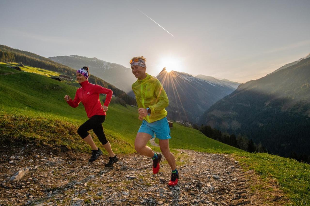 Landhaus Zum Griena Mayrhofen Bagian luar foto